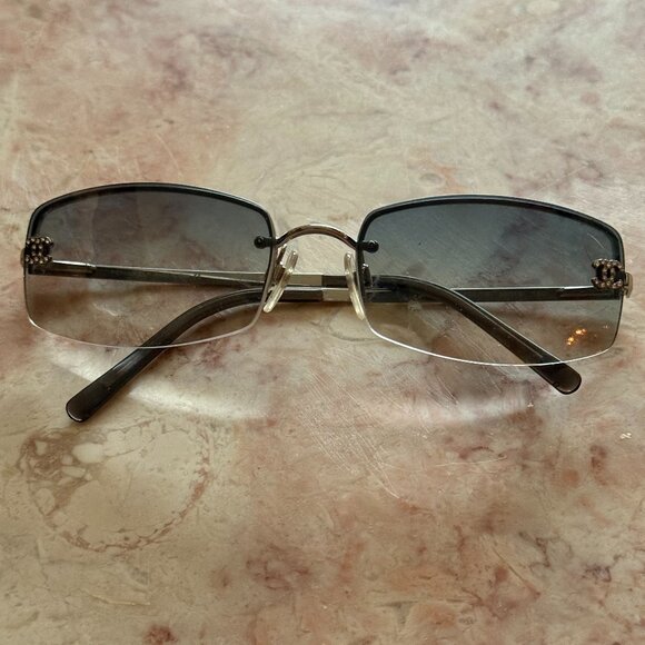 CHANEL Silver and Black Sunglasses - Picture 1 of 2